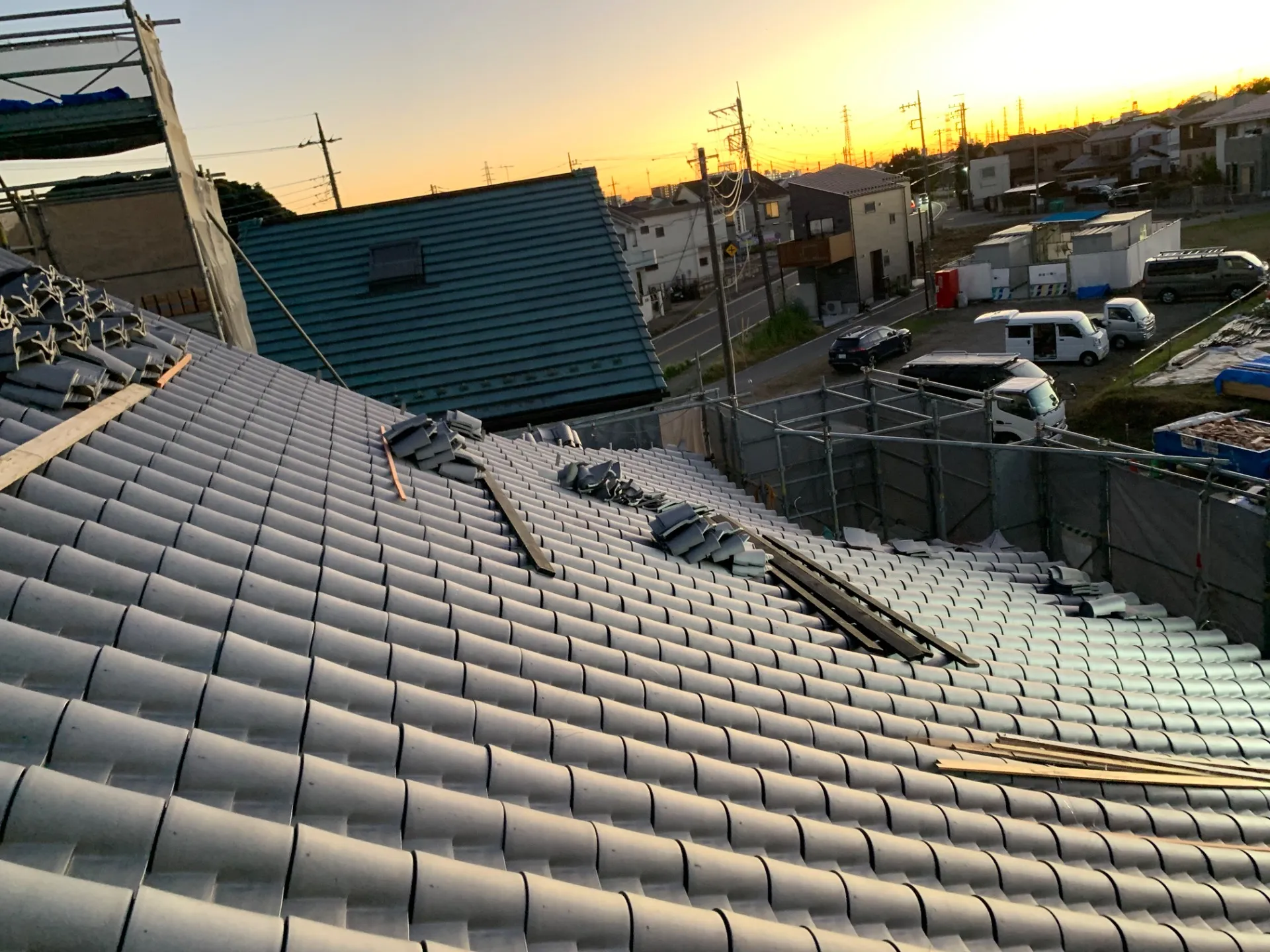 【千葉】お寺の屋根の新築工事を行っています。